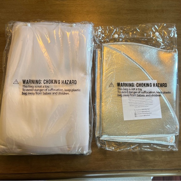 A Salt With Deadly Weapon Halloween Couples Costume Funny Pun NWT - Picture 9 of 12